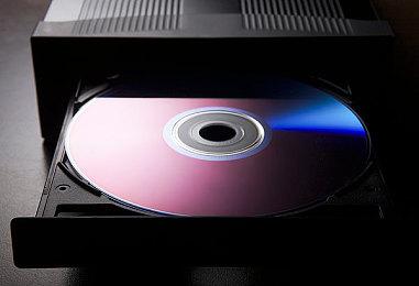 《孤岛危机3：复刻版》PC版截图 展示光追效果